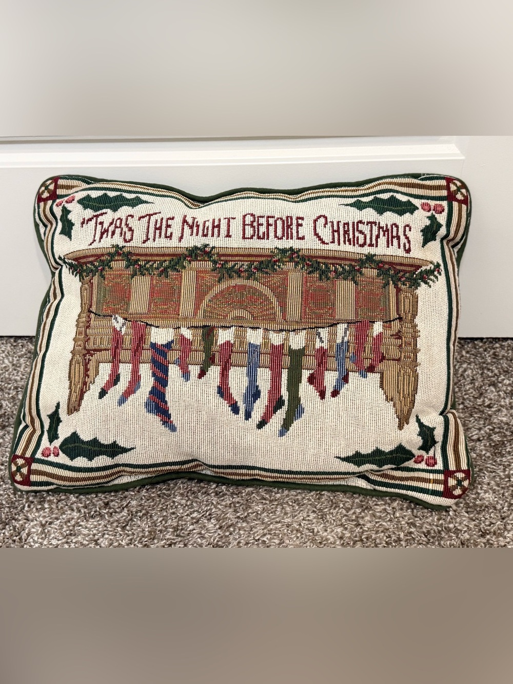VTG Tapestry “‘Twas The Night Before Christmas” Throw Pillow Holiday Stockings